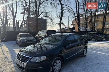 Седан Volkswagen Passat 2005 в Виннице