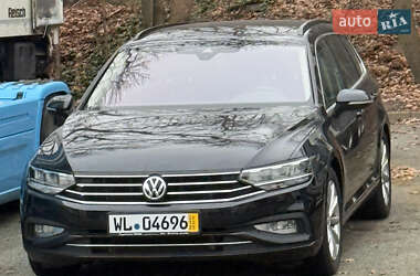 Универсал Volkswagen Passat 2019 в Калуше