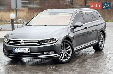 Універсал Volkswagen Passat 2016 в Володимирі