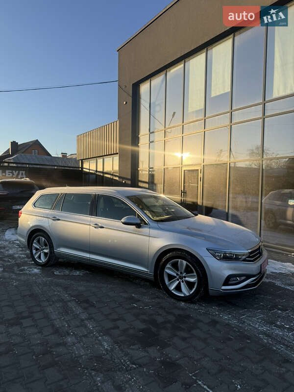 Volkswagen Passat 2021 Volkswagen Passat 2021