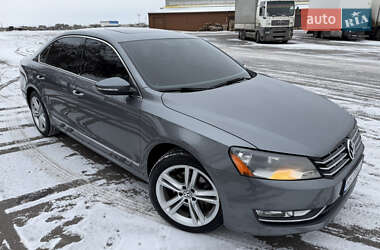 Седан Volkswagen Passat 2015 в Одессе