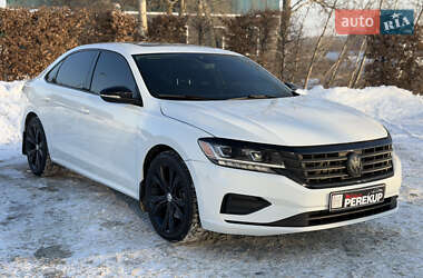 Седан Volkswagen Passat 2021 в Києві