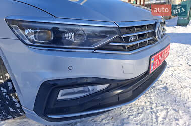 Универсал Volkswagen Passat 2019 в Львове