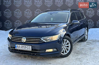 Универсал Volkswagen Passat 2016 в Киеве