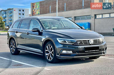 Універсал Volkswagen Passat 2018 в Тернополі