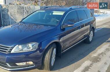 Універсал Volkswagen Passat 2011 в Охтирці
