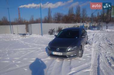 Седан Volkswagen Passat 2012 в Запоріжжі