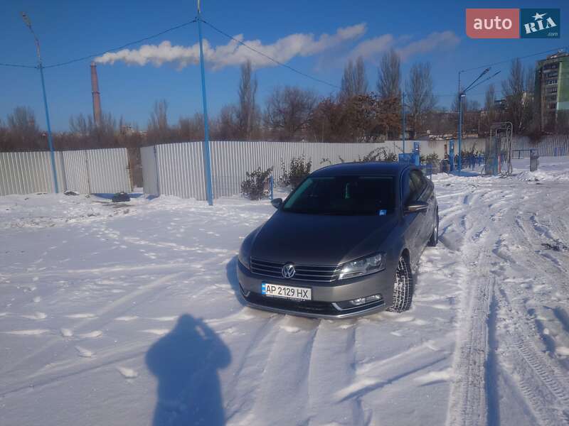 Volkswagen Passat 2012