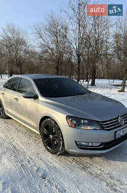 Седан Volkswagen Passat 2011 в Кривому Розі