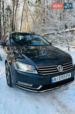Универсал Volkswagen Passat 2011 в Киеве