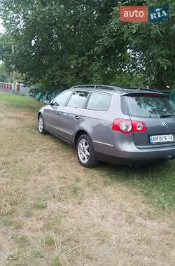 Универсал Volkswagen Passat 2007 в Радомышле