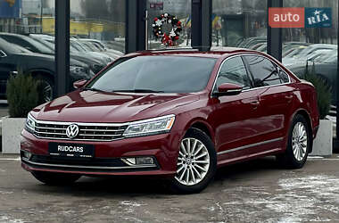 Седан Volkswagen Passat 2016 в Кременчуге