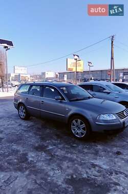 Універсал Volkswagen Passat 2003 в Києві