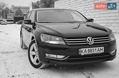 Седан Volkswagen Passat 2013 в Киеве