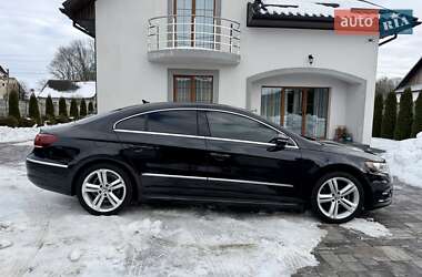Седан Volkswagen Passat 2014 в Дубні