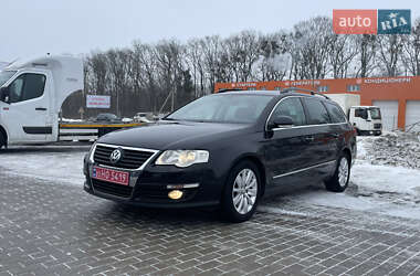 Универсал Volkswagen Passat 2010 в Луцке