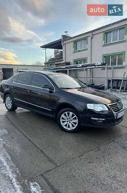 Седан Volkswagen Passat 2008 в Стрые