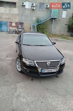 Седан Volkswagen Passat 2007 в Южном