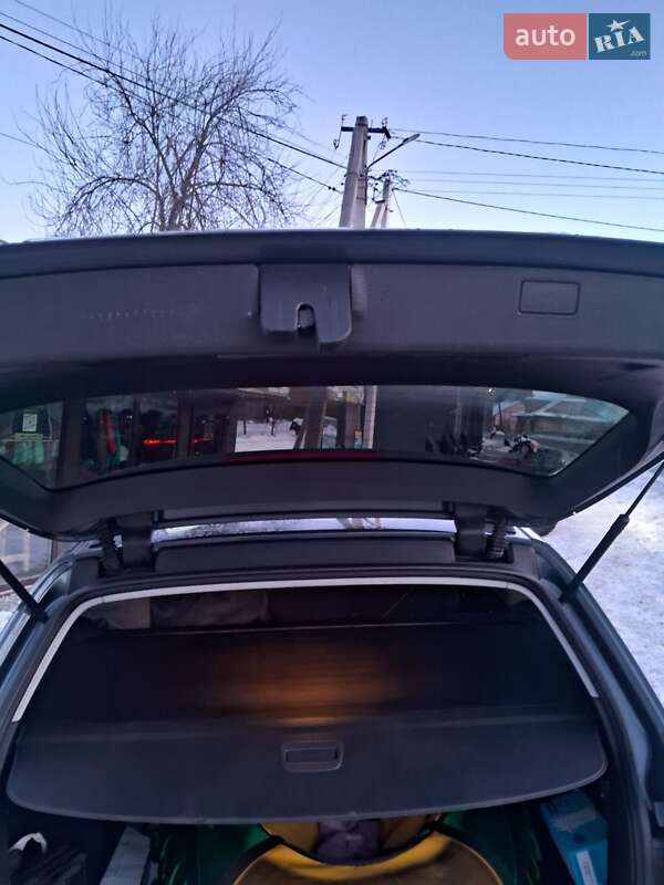 Универсал Volkswagen Passat 2011 в Яремче