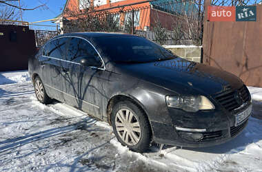 Седан Volkswagen Passat 2006 в Николаеве