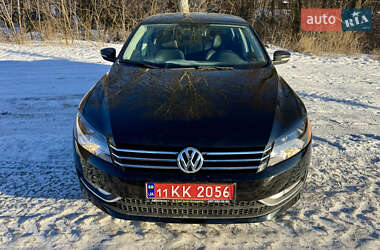 Седан Volkswagen Passat 2015 в Києві