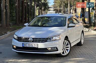 Седан Volkswagen Passat 2017 в Львове