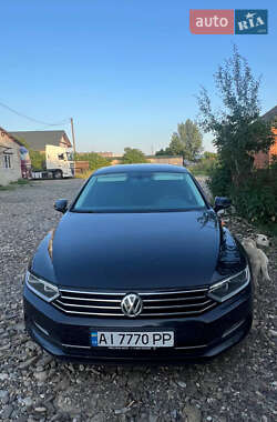 Седан Volkswagen Passat 2018 в Иршаве
