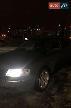 Универсал Volkswagen Passat 1998 в Киеве