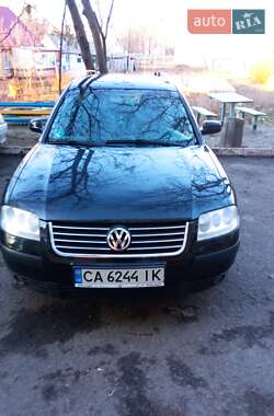 Универсал Volkswagen Passat 2001 в Шполе
