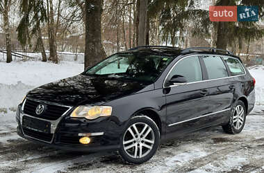 Универсал Volkswagen Passat 2009 в Луцке