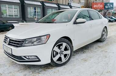 Седан Volkswagen Passat 2018 в Сумах