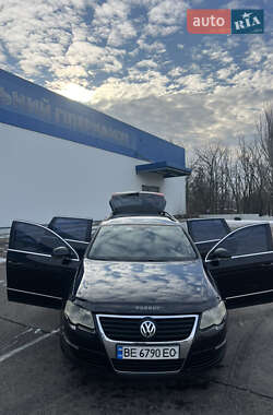 Универсал Volkswagen Passat 2006 в Николаеве