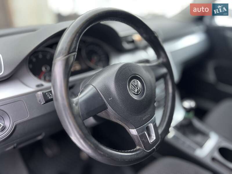 Седан Volkswagen Passat 2011 в Хмельницком фото 16 Седан Volkswagen Passat 2011 в Хмельницком