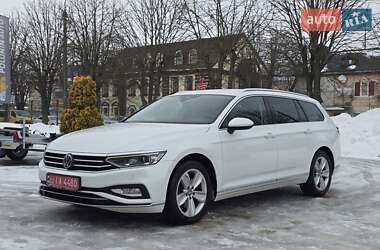 Універсал Volkswagen Passat 2022 в Луцьку