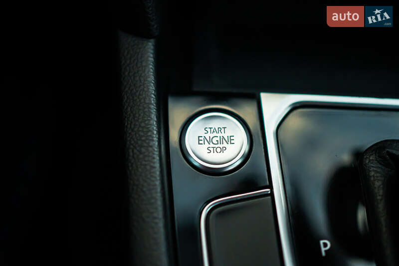 Универсал Volkswagen Passat 2019 в Луцке фото 81 Универсал Volkswagen Passat 2019 в Луцке