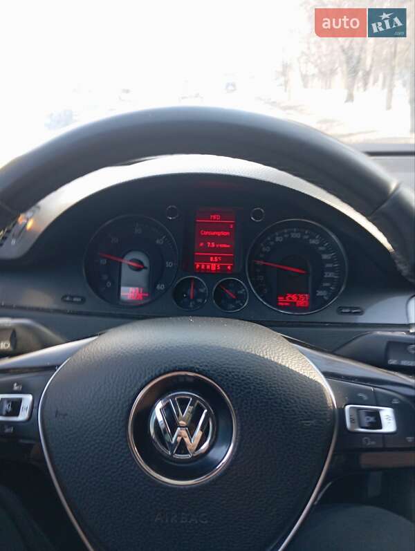 Универсал Volkswagen Passat 2006 в Черновцах