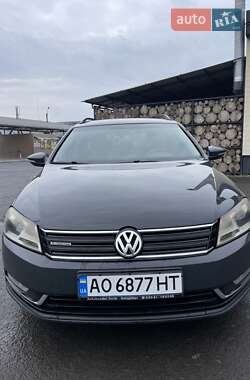 Универсал Volkswagen Passat 2012 в Ужгороде