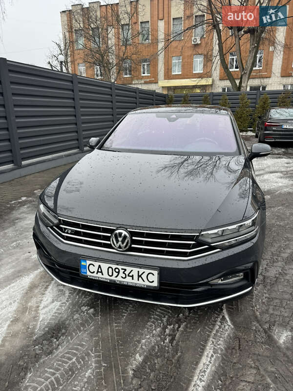 Volkswagen Passat 2019