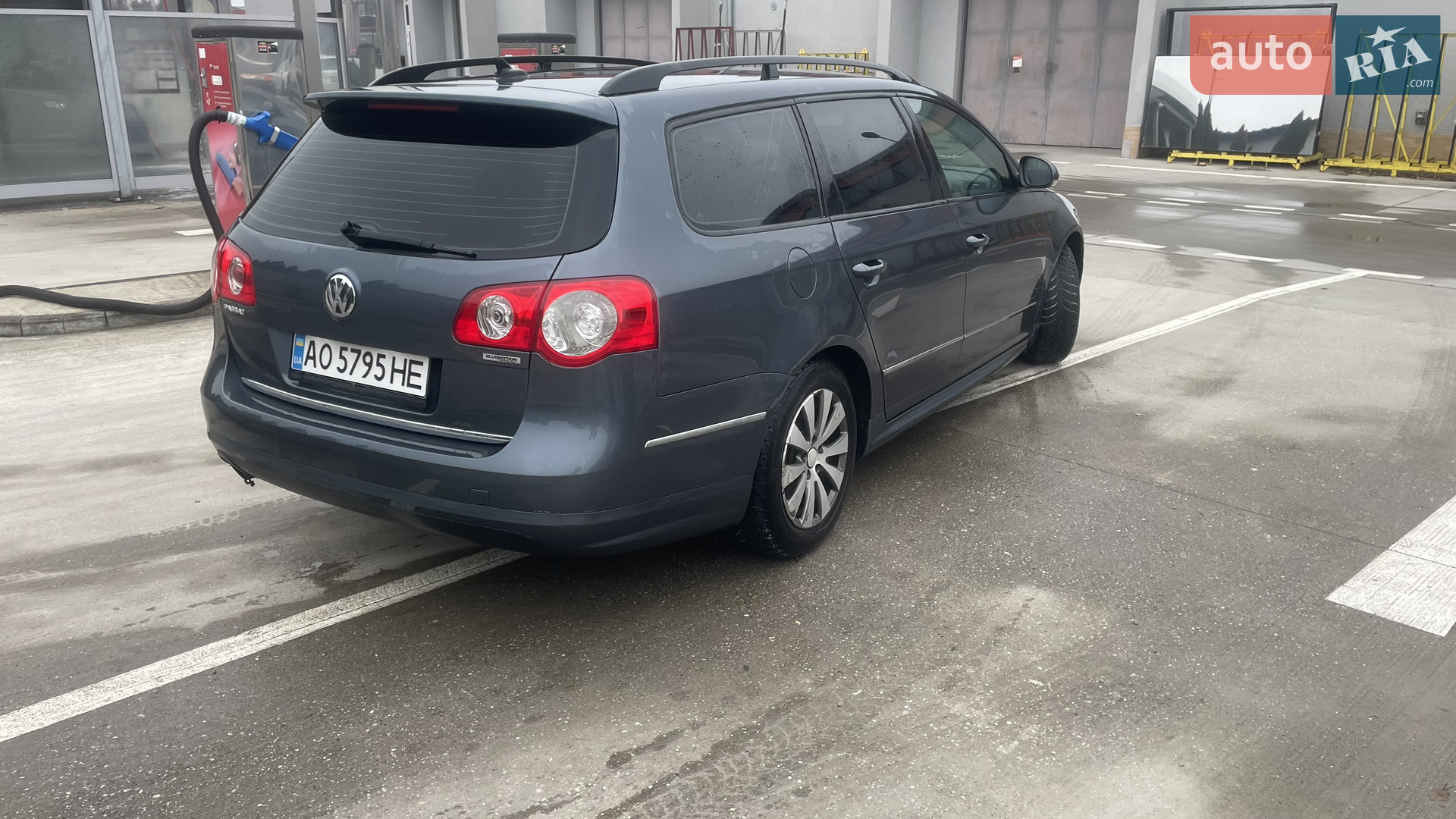 2010 Volkswagen Passat - мініатюра 5