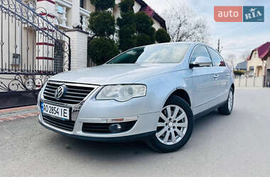 Седан Volkswagen Passat 2008 в Солотвині