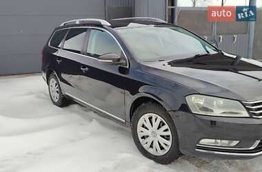 Універсал Volkswagen Passat 2012 в Хмельницькому