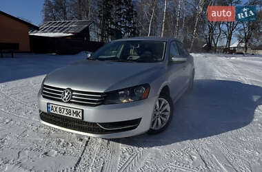 Седан Volkswagen Passat 2013 в Валках