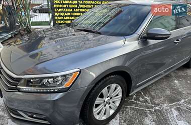 Седан Volkswagen Passat 2017 в Киеве