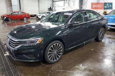 Седан Volkswagen Passat 2021 в Киеве