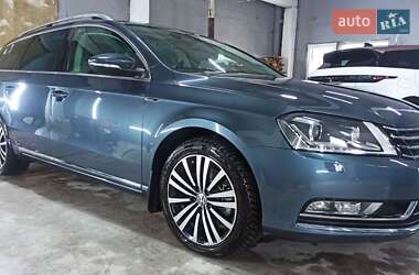 Универсал Volkswagen Passat 2012 в Виннице