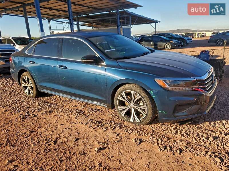 Седан Volkswagen Passat 2021 в Львове