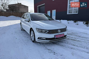 Універсал Volkswagen Passat 2017 в Дубні