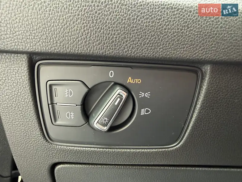 Volkswagen Passat 2017 VIN WVWZZZ3CZJE117175 фото оголошення 73 з 116