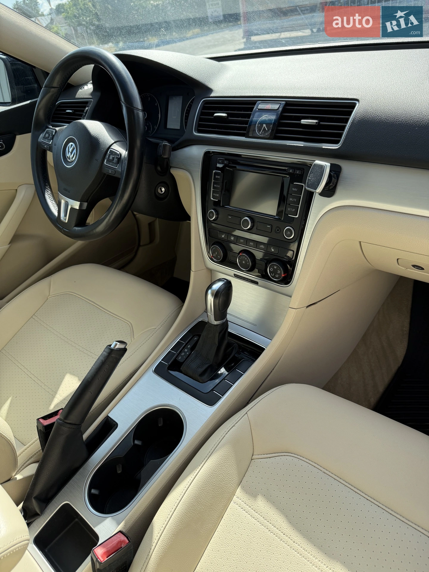 2012 Volkswagen Passat - мініатюра 8