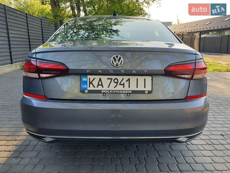 Седан Volkswagen Passat 2020 в Киеве